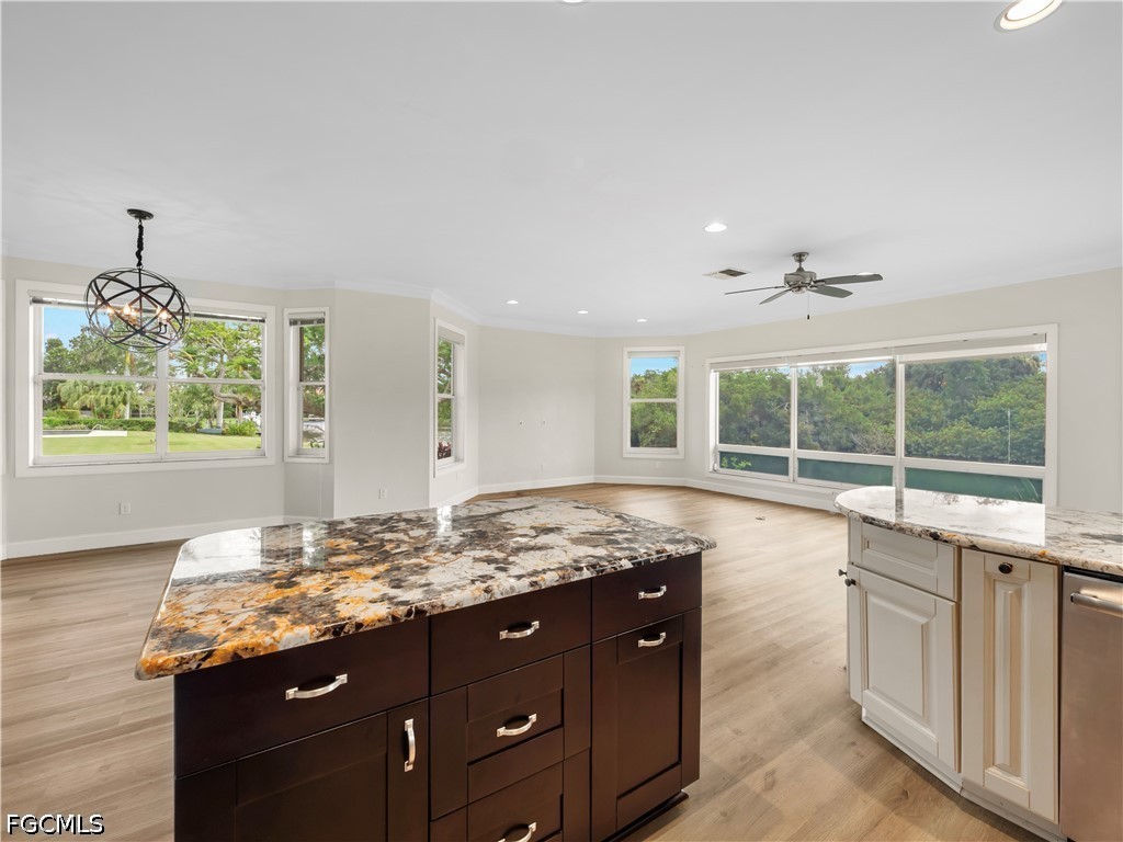 3 Bed Pool Home for Sale in Natoma Park, photo 12