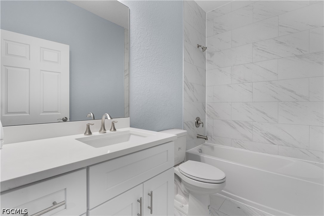 3 Bed Duplex for Sale in Lehigh Acres, photo 12
