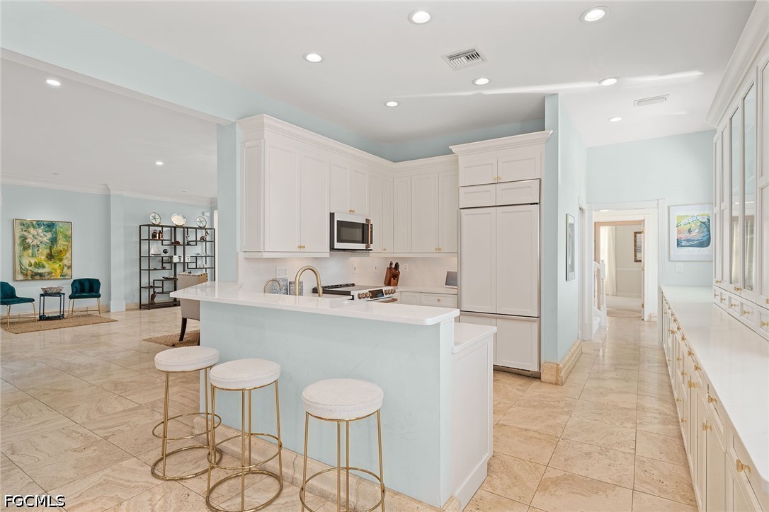 6 Bed Pool Home for Sale in Anchors Aweigh, photo 12