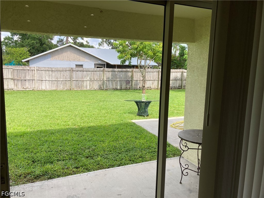3 Bed Duplex for Sale in Cape Coral, photo 12