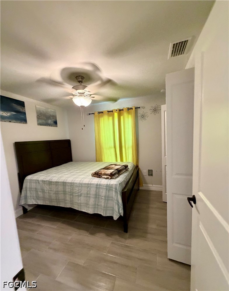 4 Bed SingleFamilyResidence for Sale in Lehigh Acres, photo 12