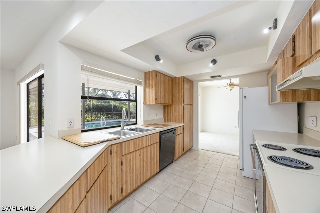 3 Bed Pool Home for Sale in Bonita Springs, photo 12