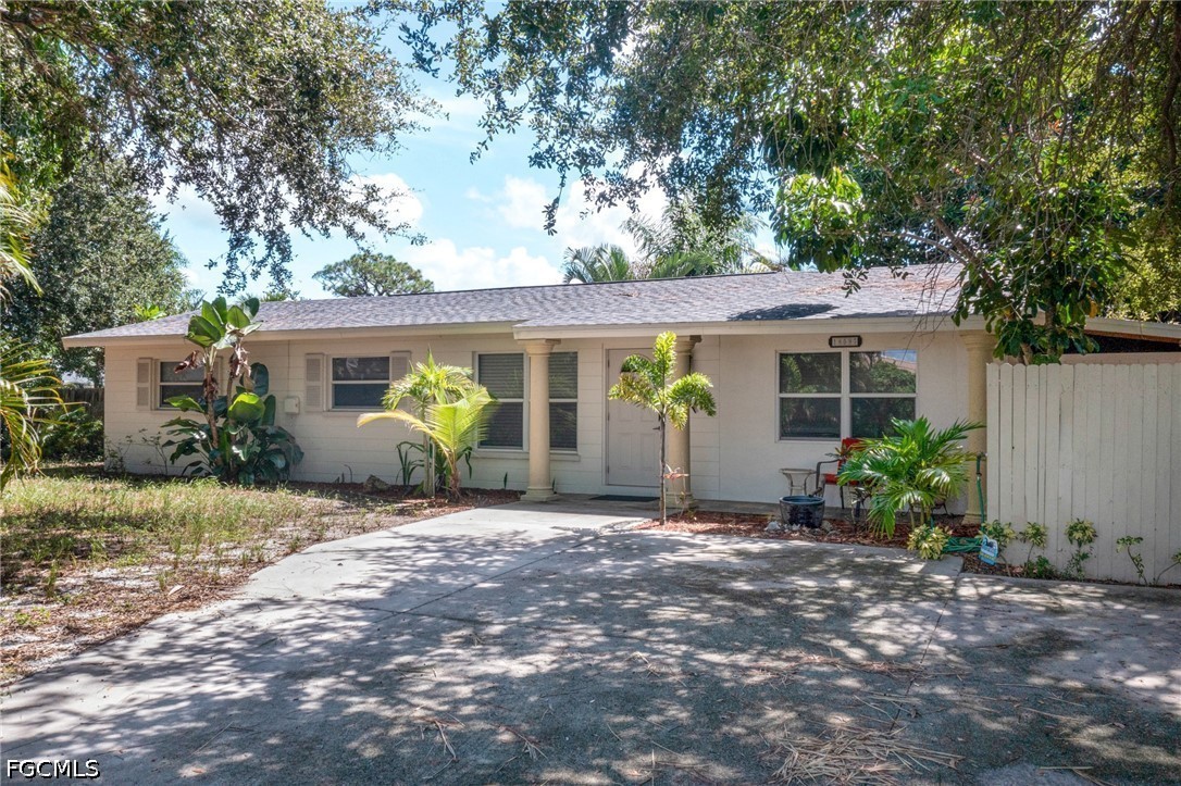 3 Bed SingleFamilyResidence for Sale in San Carlos Park, photo 12