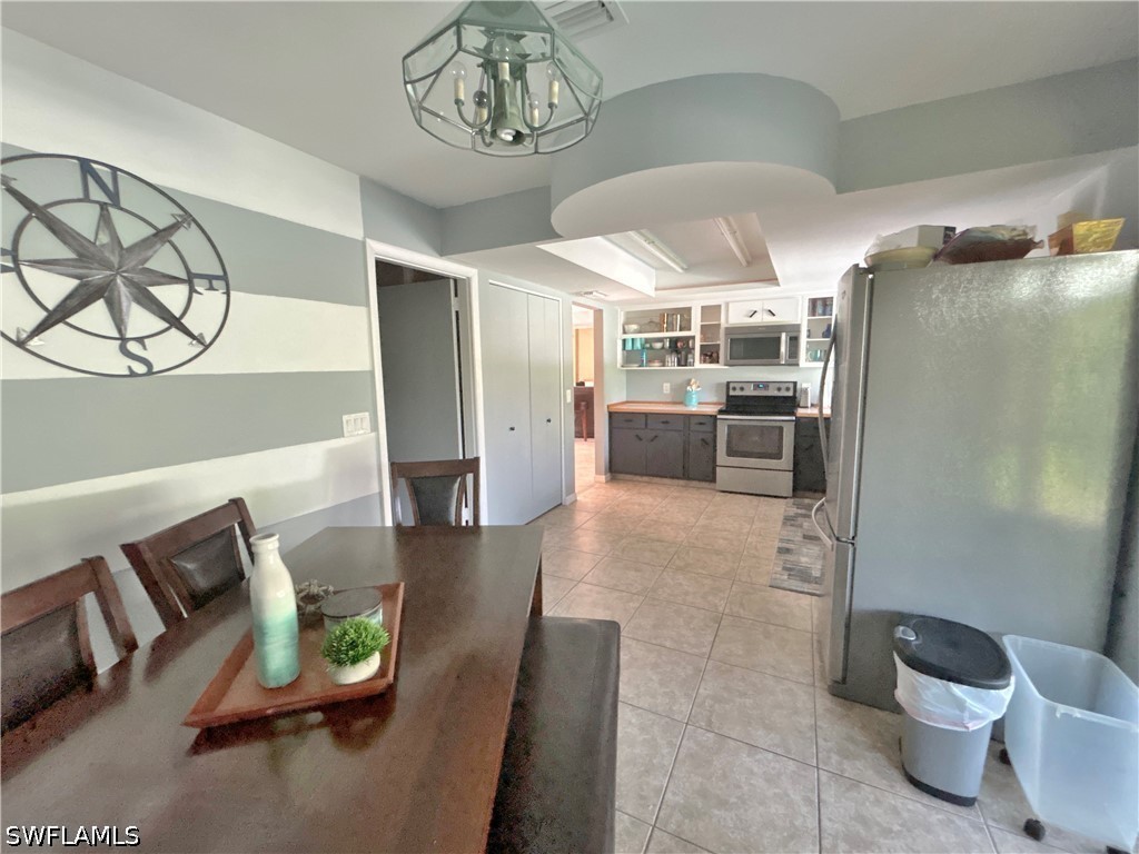 2 Bed Pool Home for Sale in Fort Myers Villas, photo 12