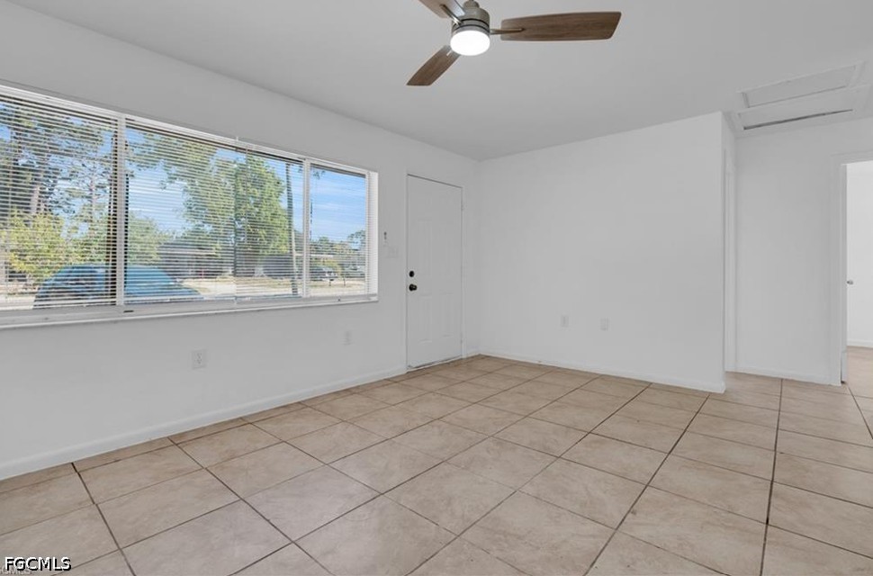 2 Bed Duplex for Sale in Fort Myers, photo 12