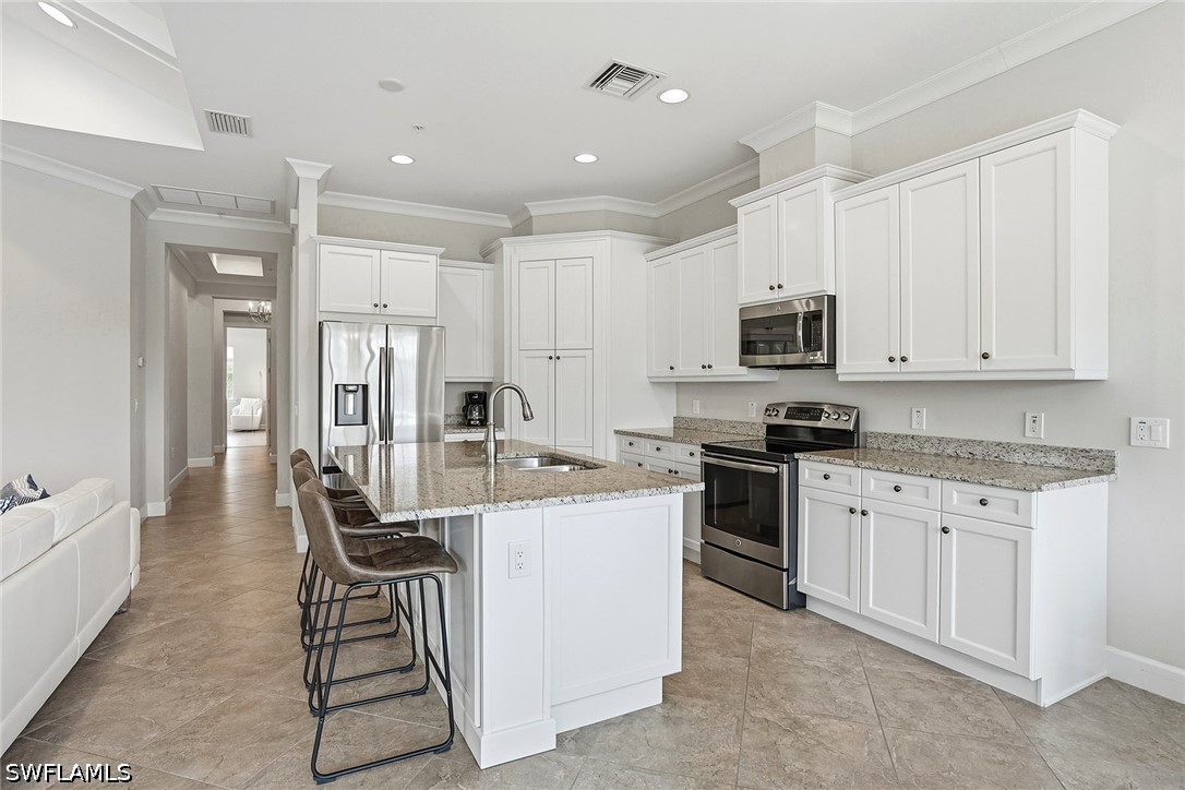 2 Bed Waterfront Home for Sale in Naples, photo 12