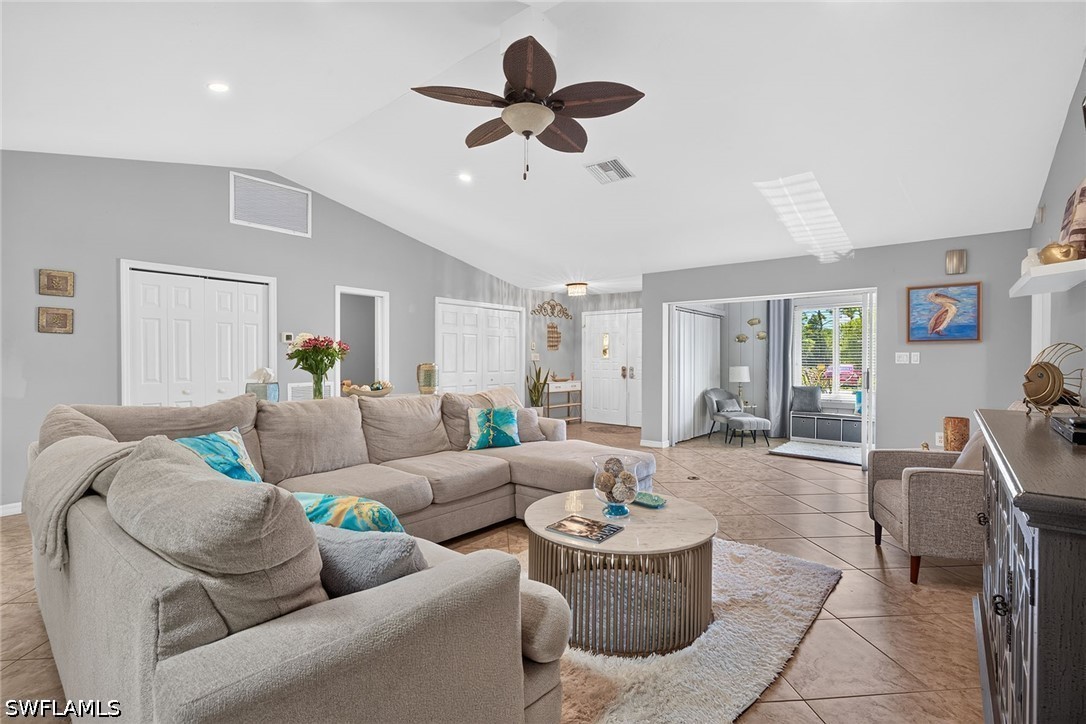 3 Bed Pool Home for Sale in Bonita Farms, photo 12