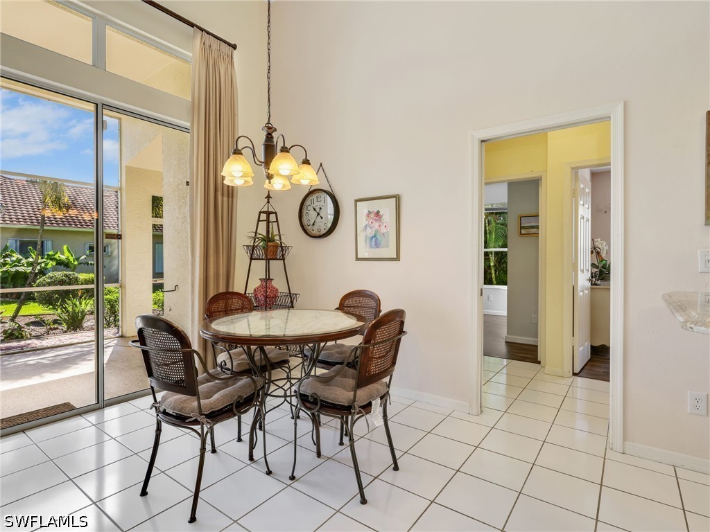3 Bed SingleFamilyResidence for Sale in Naples, photo 12