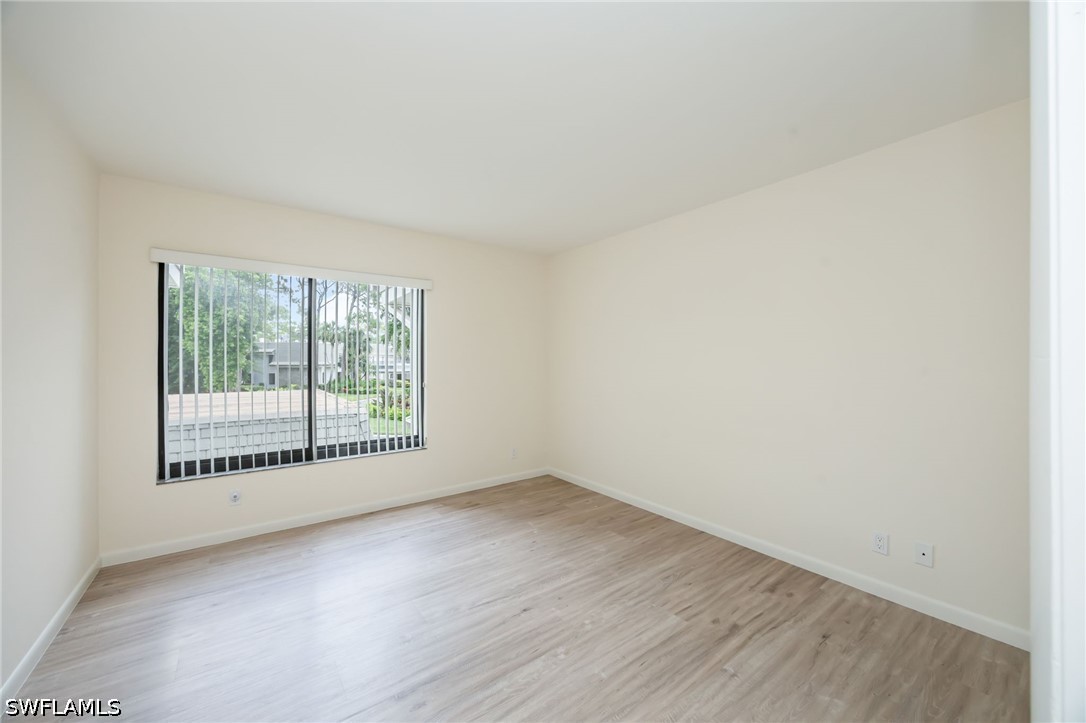 3 Bed Waterfront Home for Sale in Bears Paw, photo 12