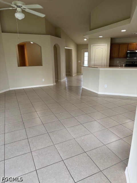 3 Bed SingleFamilyResidence for Sale in Cape Coral, photo 12