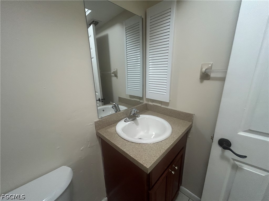 3 Bed Duplex for Sale in Cape Coral, photo 12