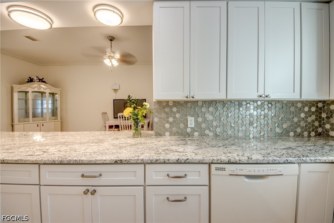 2 Bed Waterfront Home for Sale in Cape Coral, photo 12