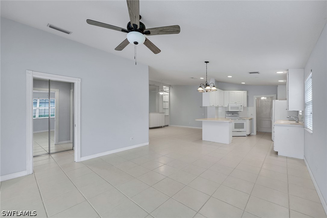 2 Bed Waterfront Home for Sale in Island Walk, photo 12