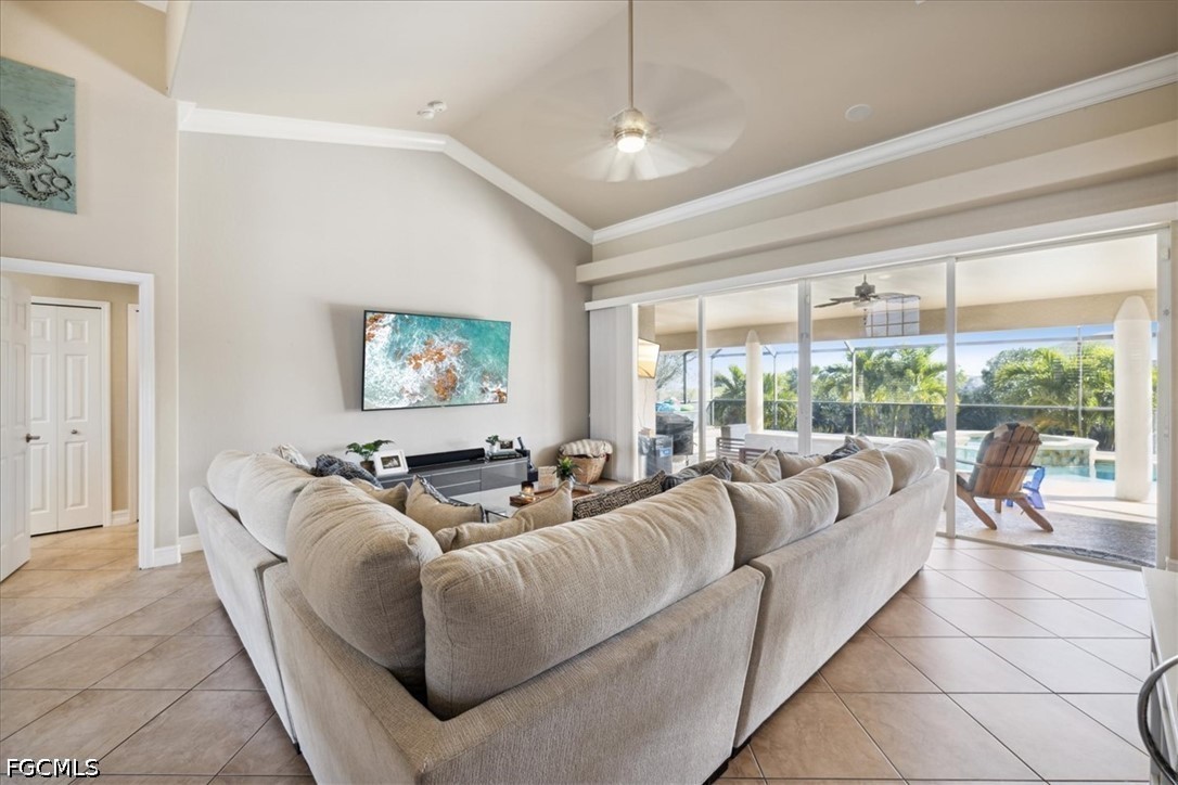 3 Bed Pool Home for Sale in Cape Coral, photo 12