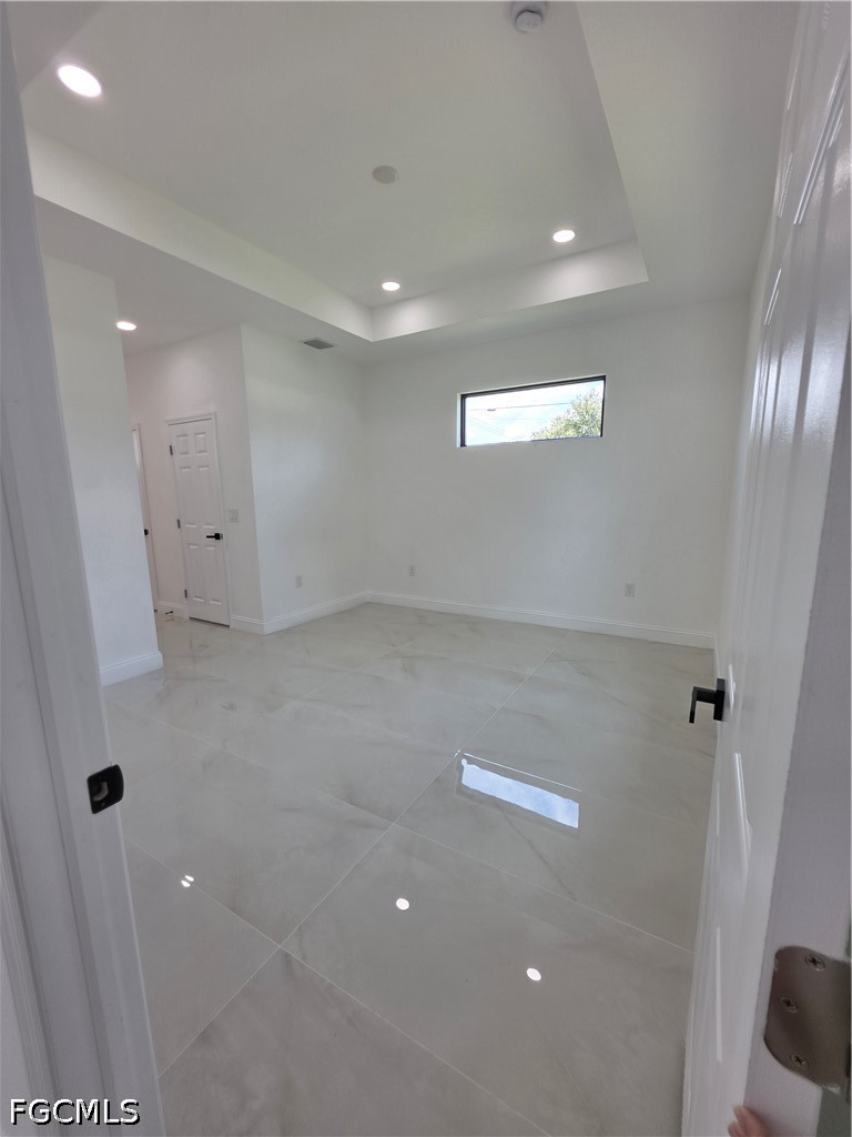 3 Bed SingleFamilyResidence for Sale in Lehigh Acres, photo 12