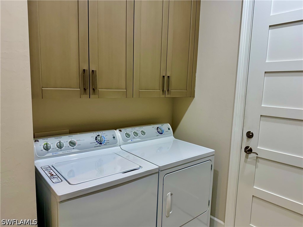 3 Bed Pool Home for Sale in Naples, photo 12