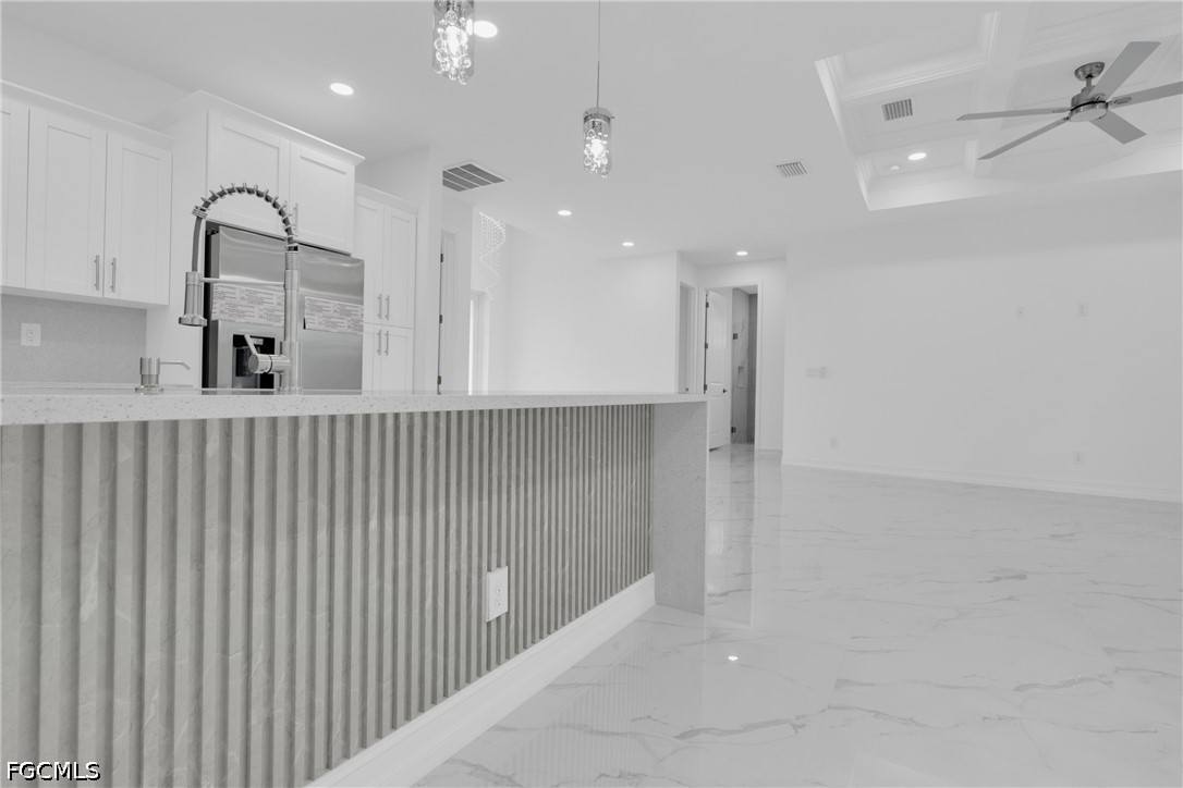 3 Bed SingleFamilyResidence for Sale in Lehigh Acres, photo 12