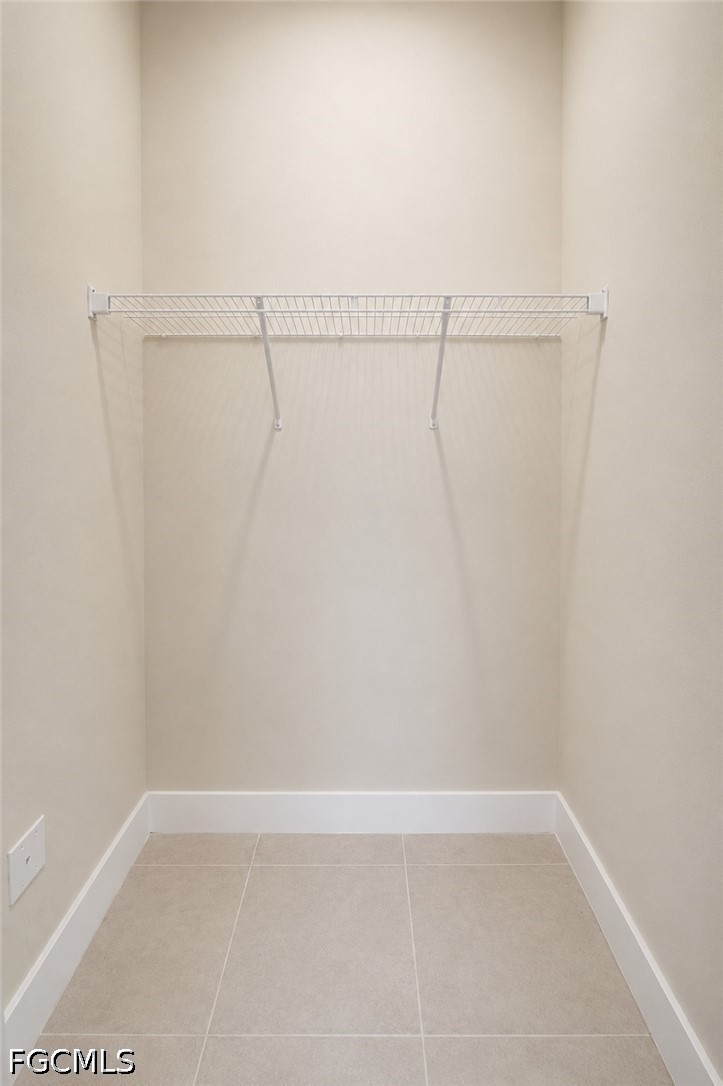 2 Bed Condominium for Sale in Cape Coral, photo 12