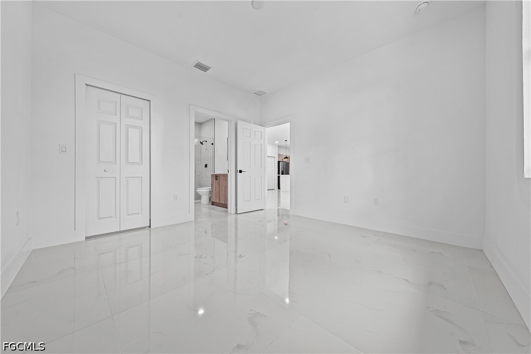 3 Bed SingleFamilyResidence for Sale in Lehigh Acres, photo 12