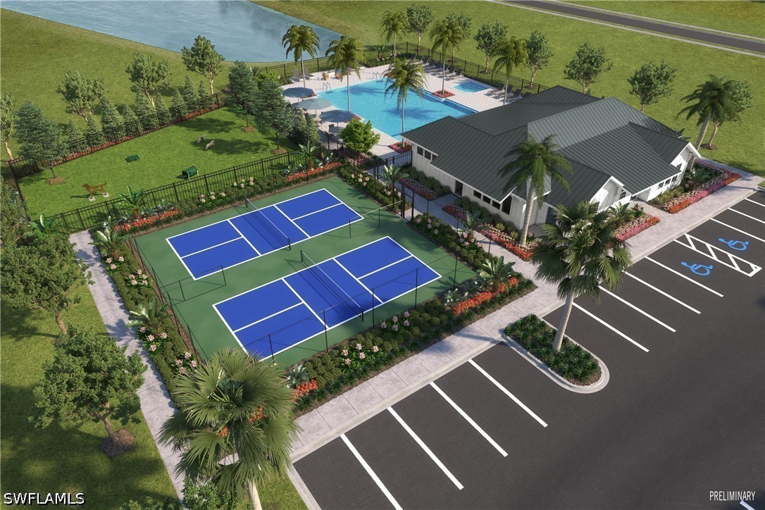 2 Bed SingleFamilyResidence for Sale in Naples, photo 12