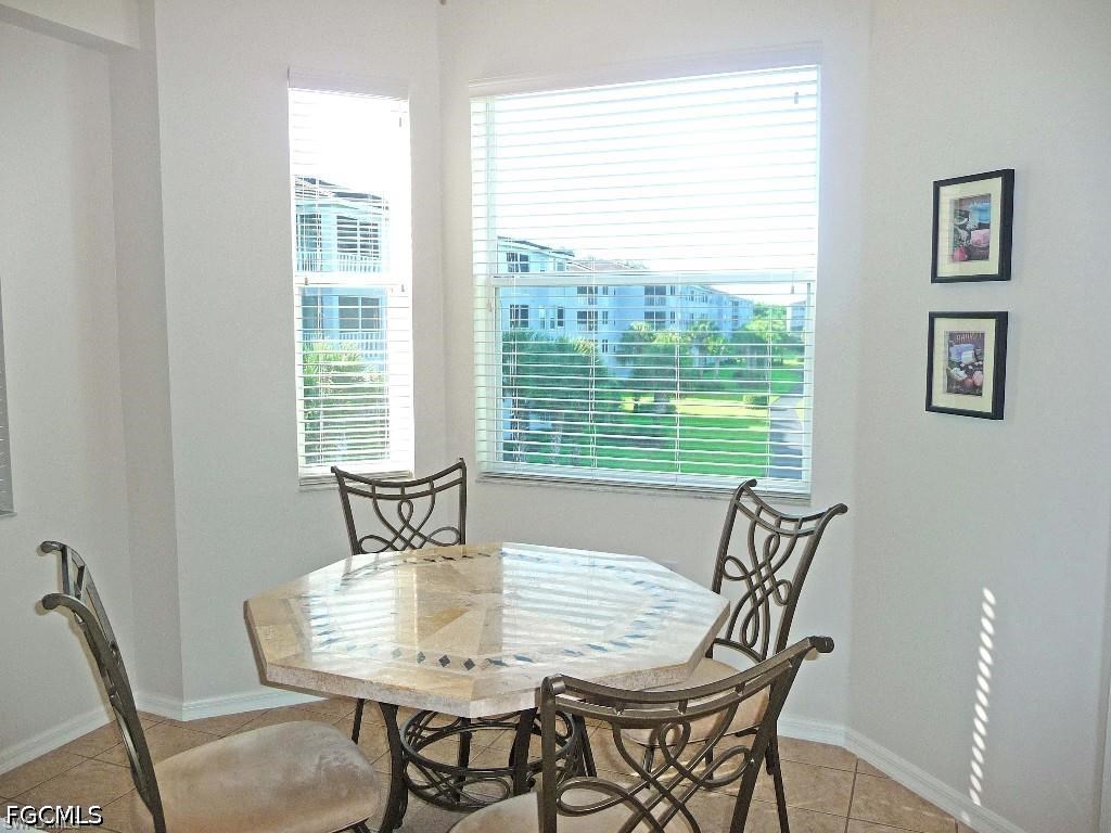 2 Bed Waterfront Home for Sale in Terrace Iv, photo 12
