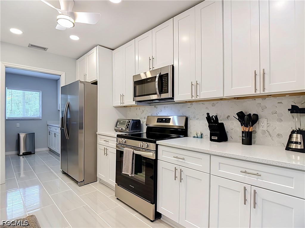 3 Bed Pool Home for Sale in Golden Gate Estates, photo 12