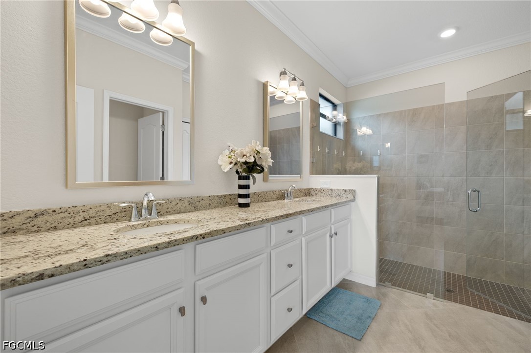 4 Bed Waterfront Home for Sale in Estero, photo 12