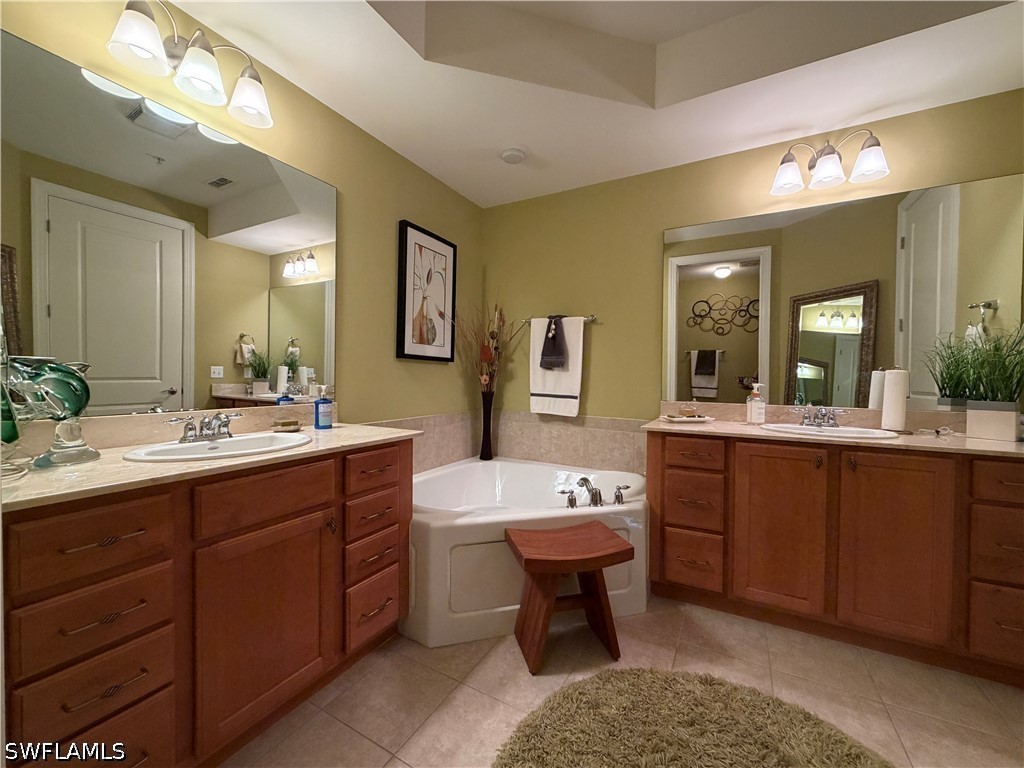 2 Bed Condominium for Sale in The Residence, photo 12