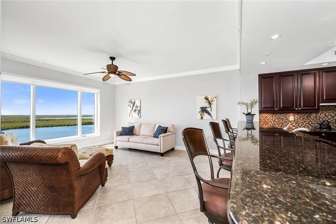 3 Bed Waterfront Home for Sale in Lesina, photo 12