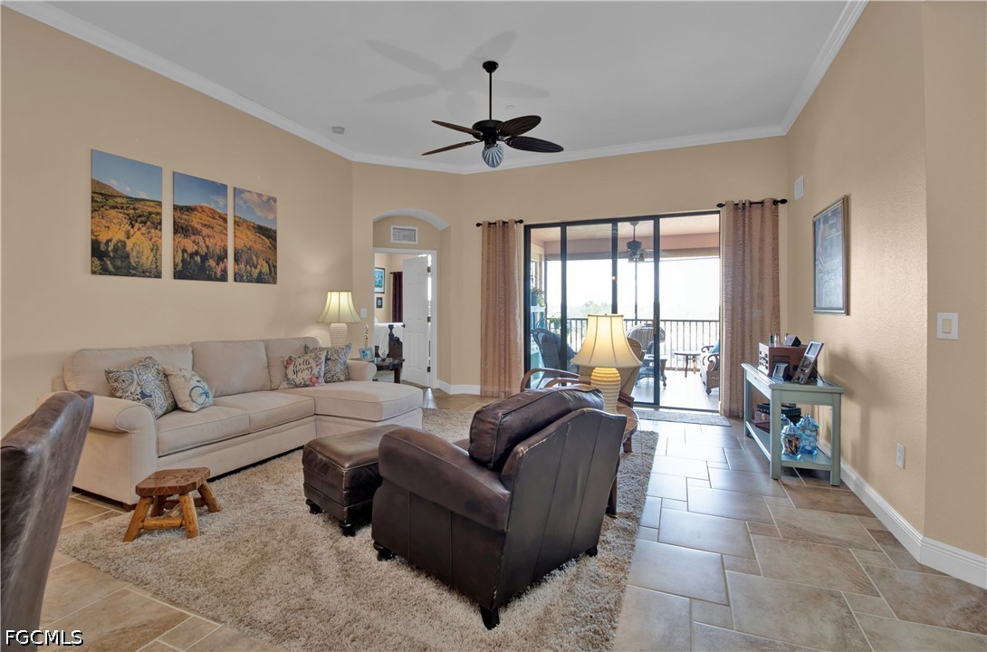 3 Bed Pool Home for Sale in Esplanade, photo 12