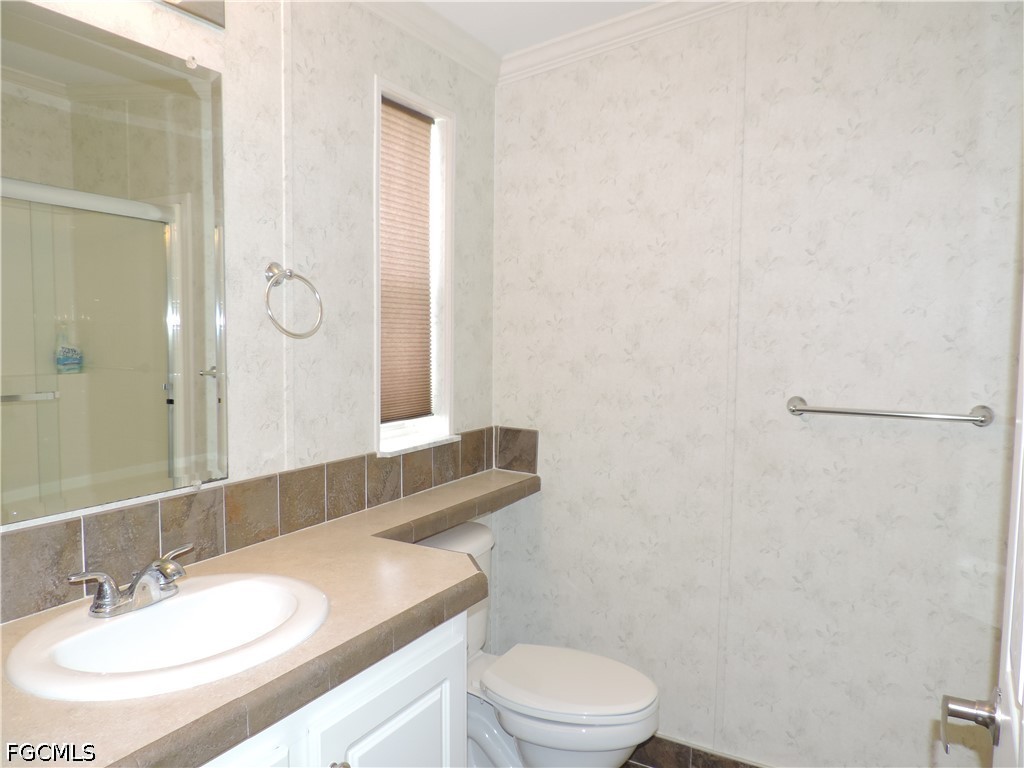 2 Bed ManufacturedHome for Sale in Estero, photo 12