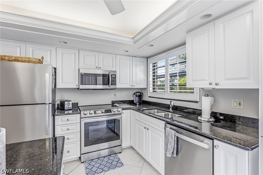 2 Bed Waterfront Home for Sale in Palm Isle, photo 12
