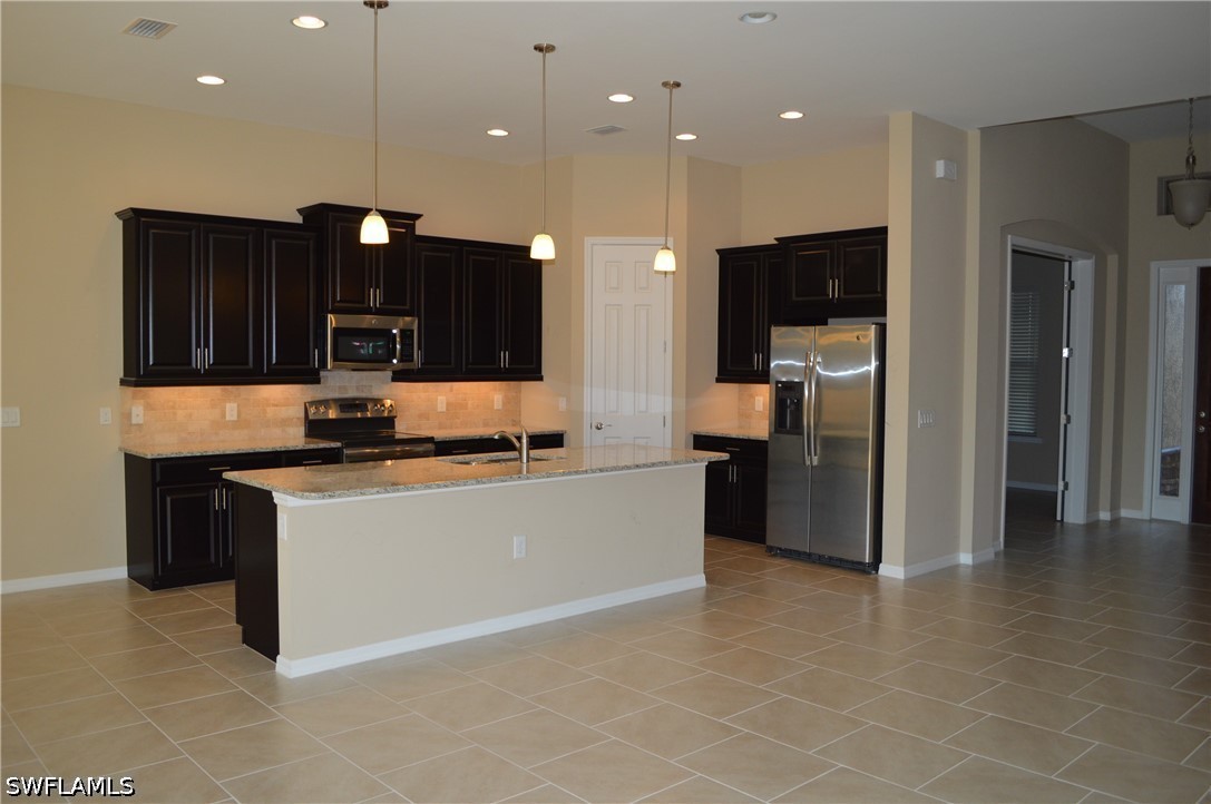 3 Bed Pool Home for Sale in Barrington Cove, photo 12