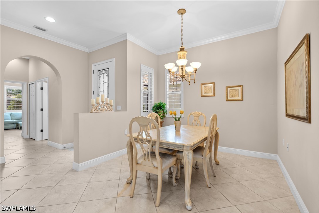 3 Bed Waterfront Home for Sale in Materita, photo 12