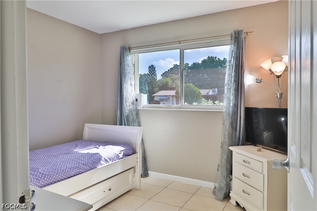 3 Bed SingleFamilyResidence for Sale in Morse Shores, photo 12
