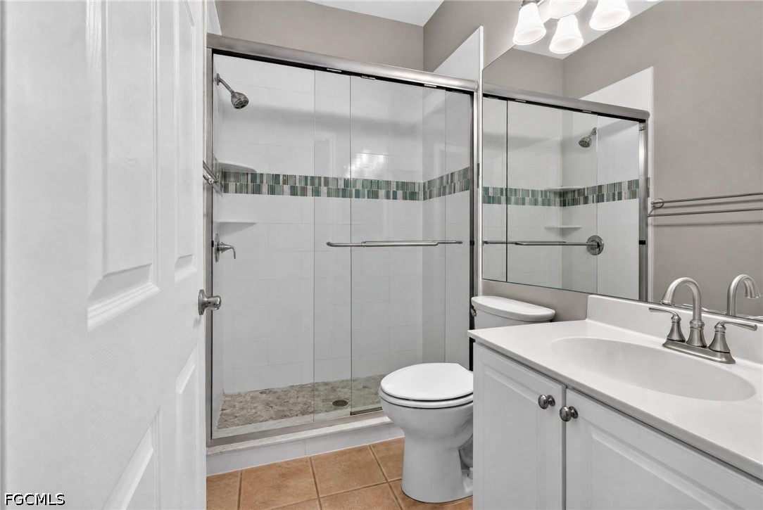 2 Bed Pool Home for Sale in Tivoli, photo 12