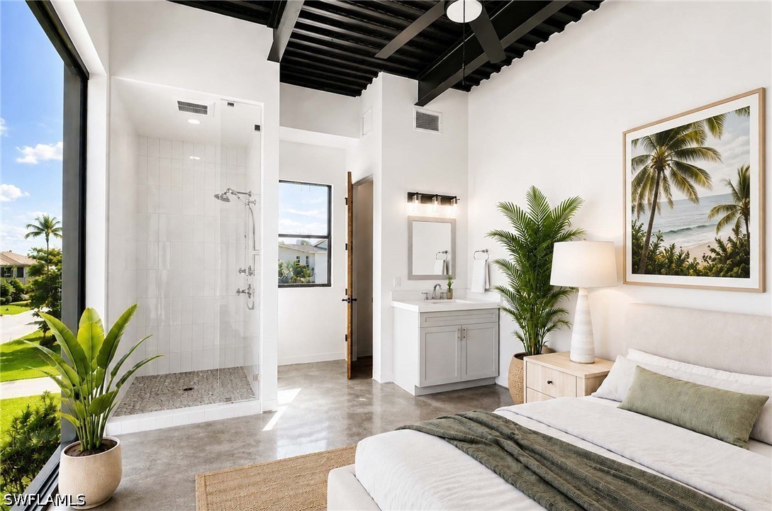 3 Bed Pool Home for Sale in Isles Of Capri, photo 12