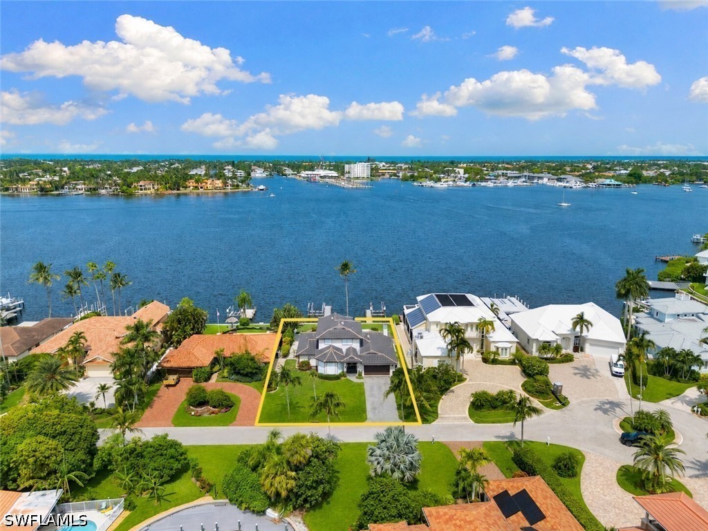 4 Bed Pool Home for Sale in Royal Harbor, photo 12
