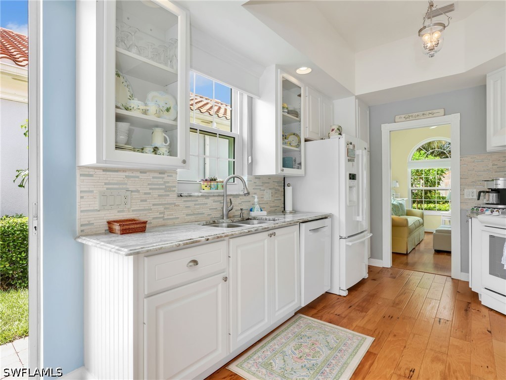 3 Bed Pool Home for Sale in Island Walk, photo 12