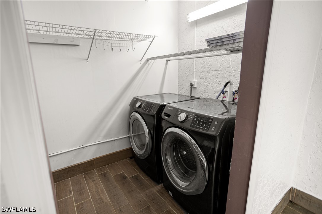 2 Bed Duplex for Sale in San Carlos Park, photo 12