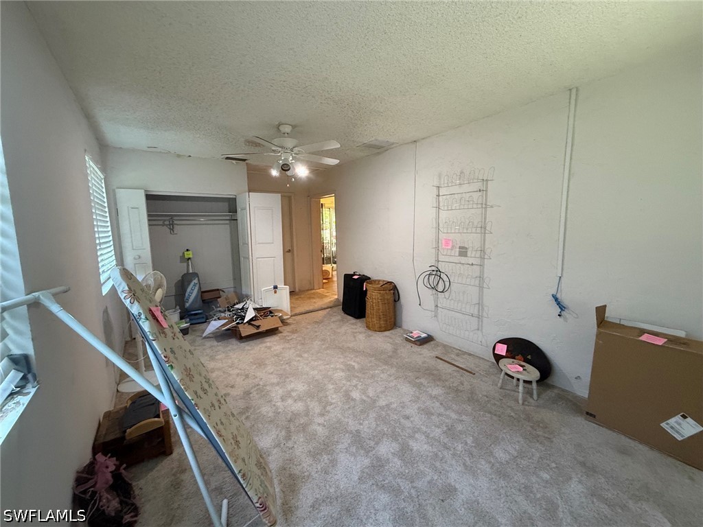 4 Bed SingleFamilyResidence for Sale in Fort Myers, photo 12