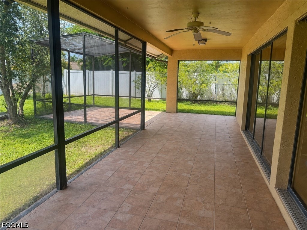 3 Bed SingleFamilyResidence for Sale in Cape Coral, photo 12