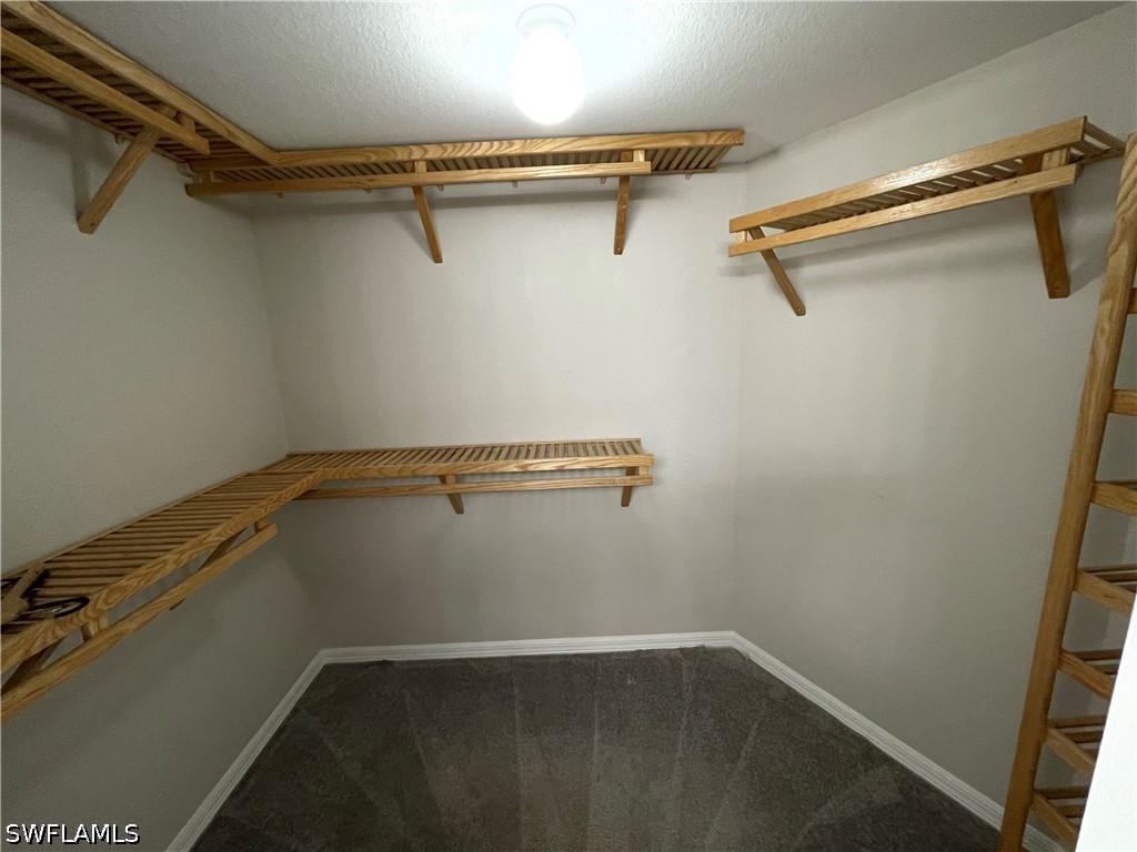2 Bed Condominium for Sale in Morton Grove, photo 12