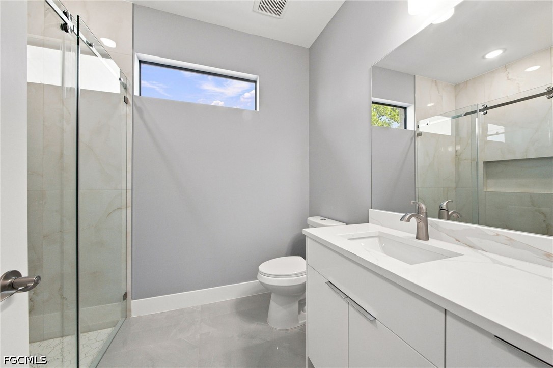 4 Bed SingleFamilyResidence for Sale in Lehigh Acres, photo 12