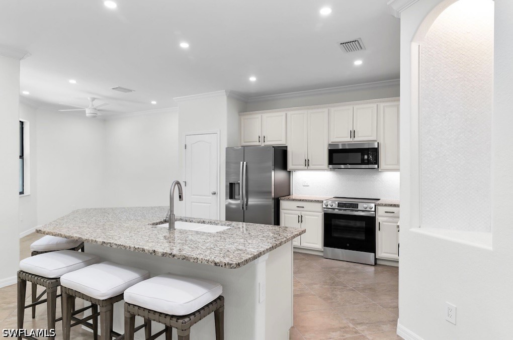 4 Bed SingleFamilyResidence for Sale in Naples, photo 12