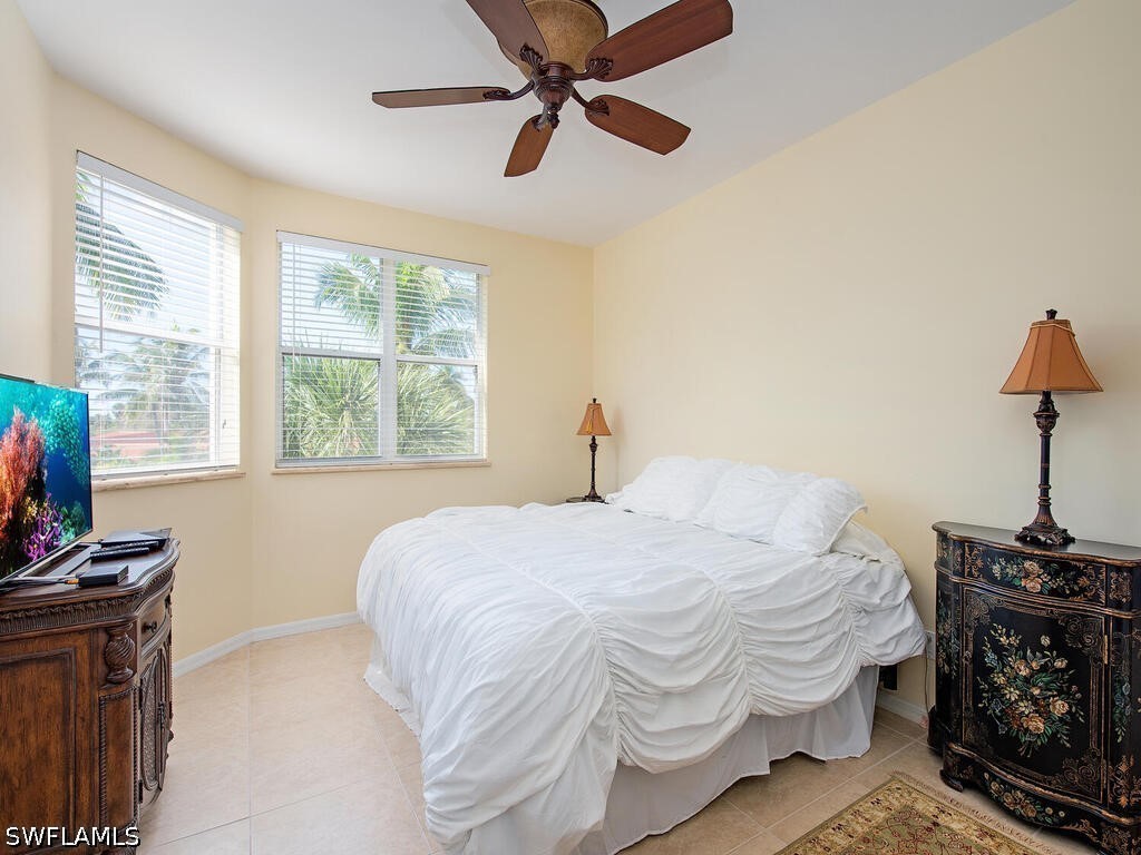 2 Bed Waterfront Home for Sale in St Vincents, photo 12