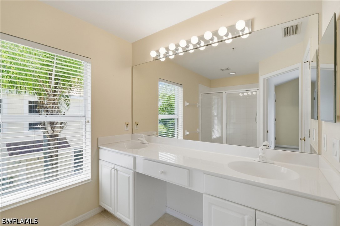 3 Bed Townhouse for Sale in Pinehurst, photo 12