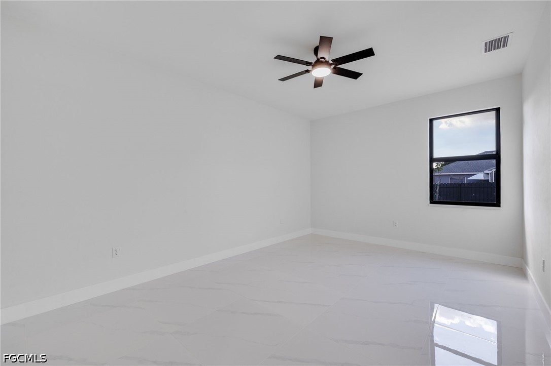 3 Bed Pool Home for Sale in Cape Coral, photo 12