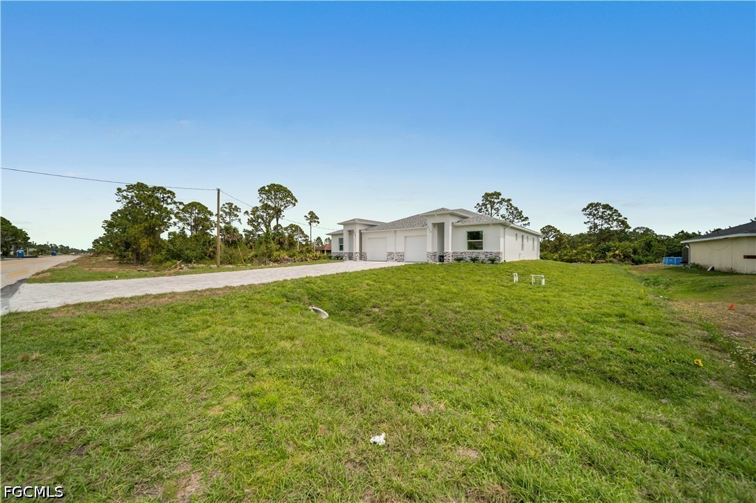 6 Bed Duplex for Sale in Lehigh Acres, photo 12