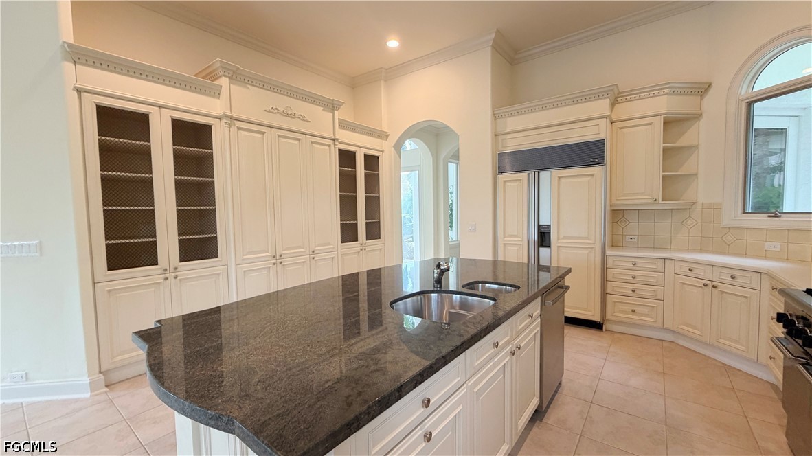 4 Bed Pool Home for Sale in Sanibel, photo 12